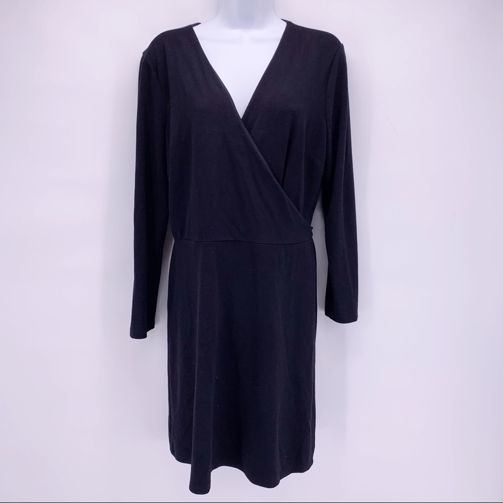 LOFT Black Long Sleeve Wrap Dress Size LP - Picture 1 of 7